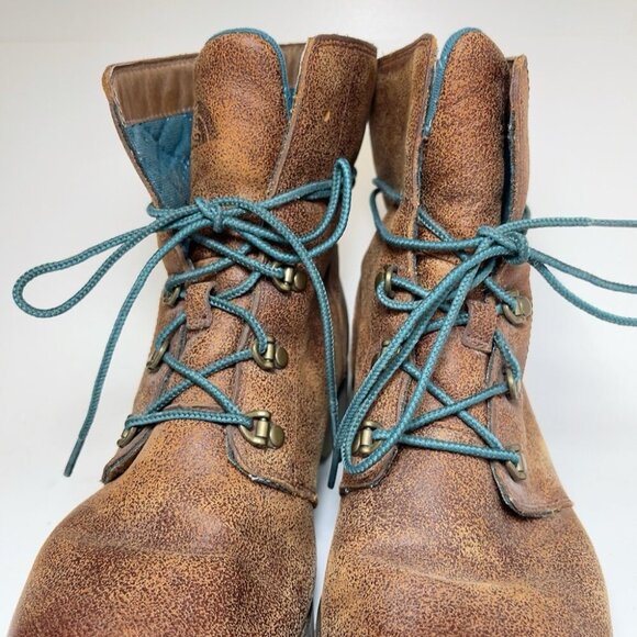 The North Face Womens 8 Leather Ballard Lace Up Boots - Picture 5 of 14